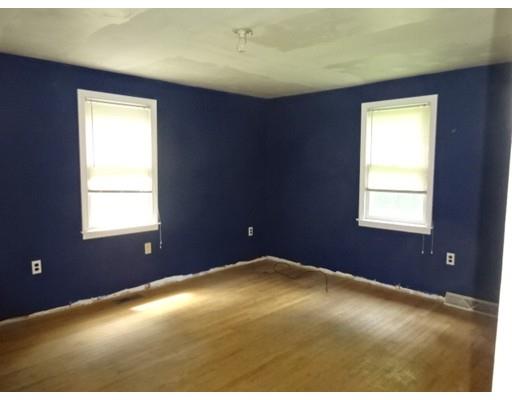 163 Barker Hill Road Townsend, MA 01469 - Photo 7 of 20 Gallery Image 7