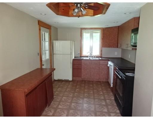 163 Barker Hill Road Townsend, MA 01469 - Photo 9 of 20 Gallery Image 9