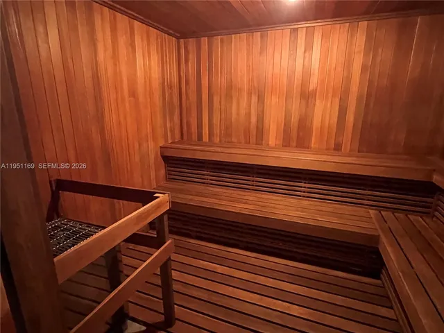 $2,350 | 200 Leslie Drive, Unit 903, Hallandale Beach, FL 33009