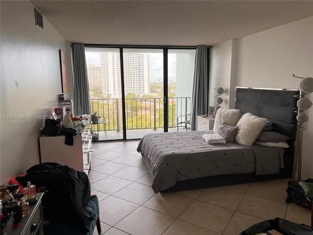 $2,350 | 200 Leslie Drive, Unit 903, Hallandale Beach, FL 33009