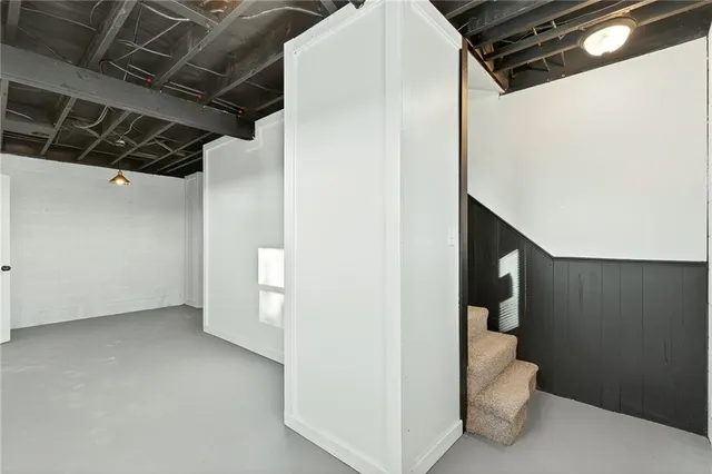 $267,000 | 9393 State Rte 52, Amoret, MO 64722