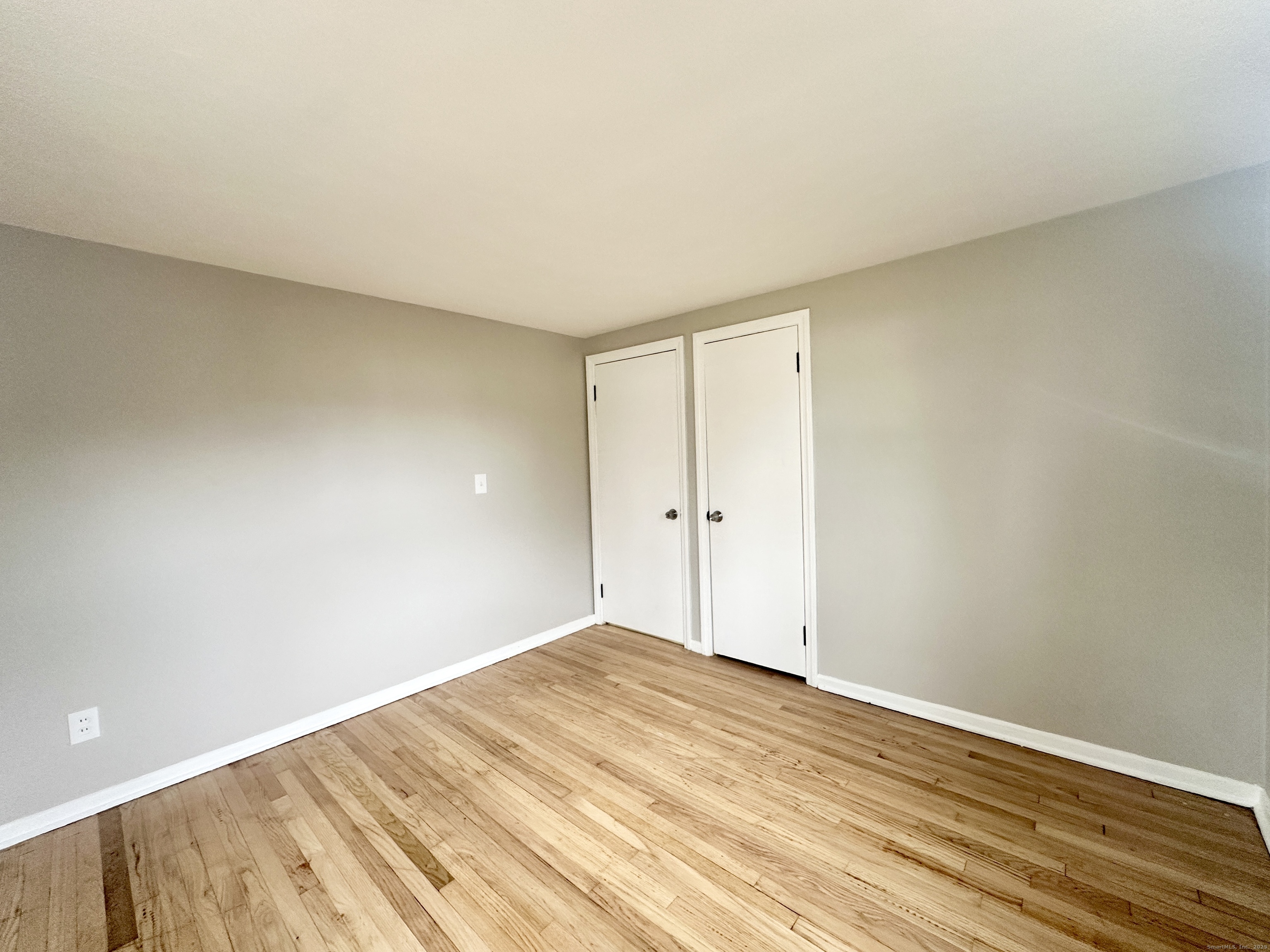 9 Eleanor Road Enfield, CT 06082 - Photo 24 of 32