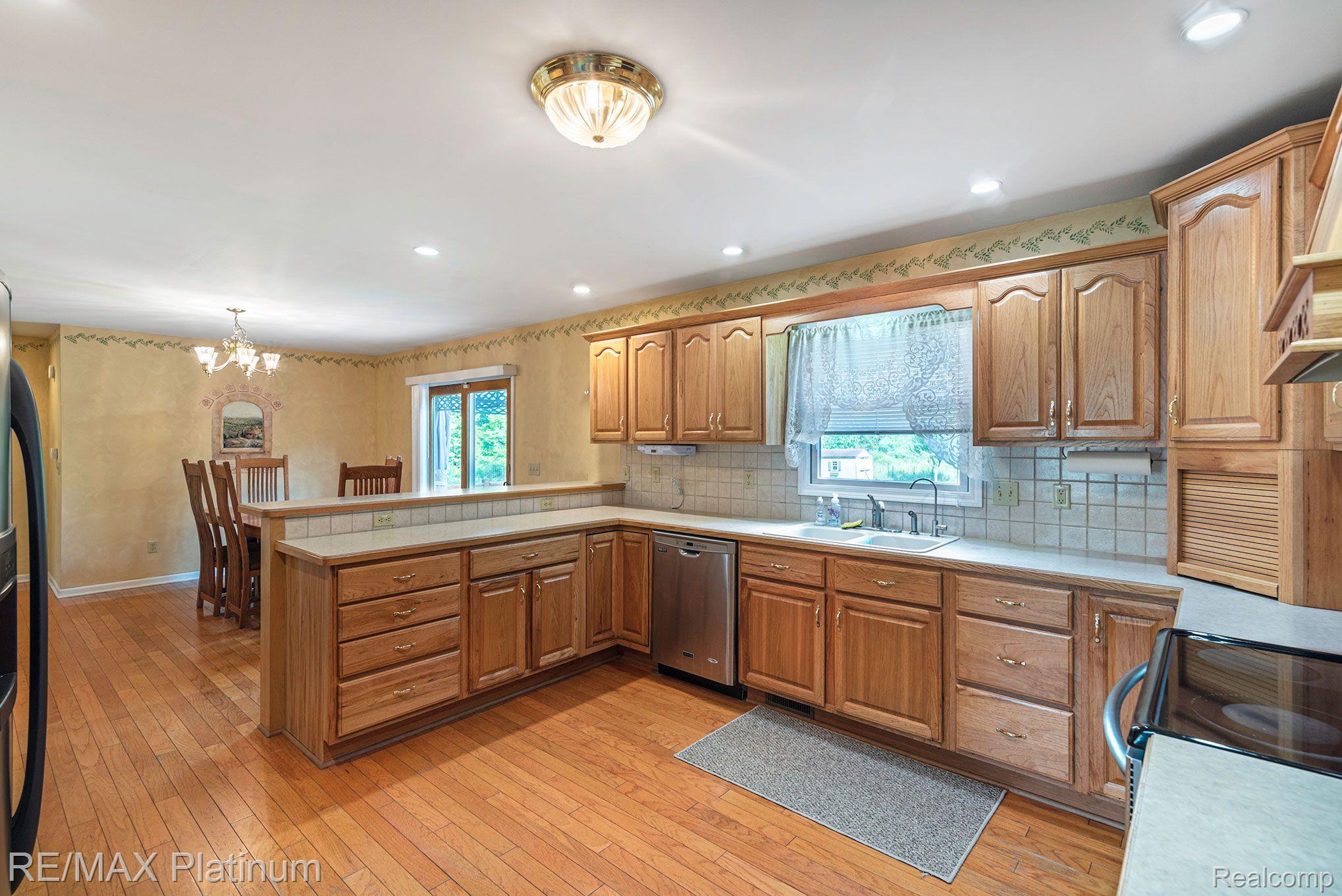 1264 Elms Road Flint, MI 48532 - Photo 12 of 46 Gallery Image 12