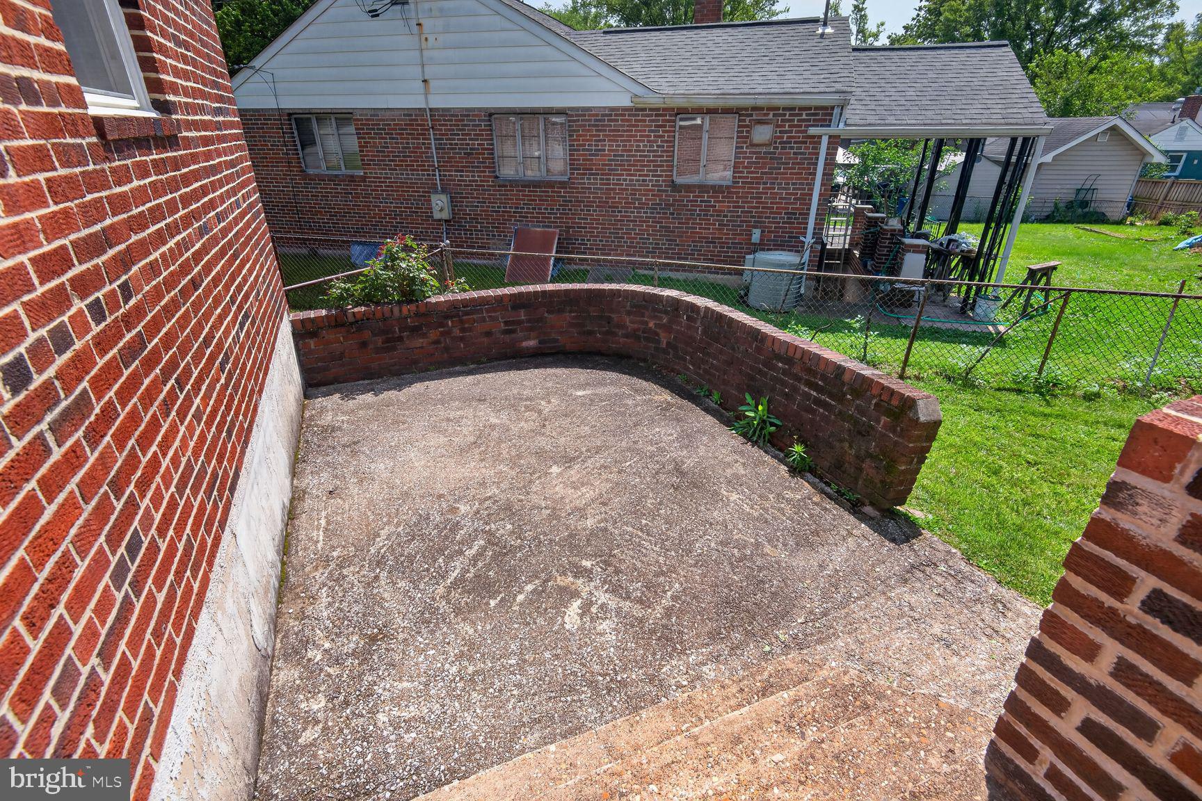 11015 Burnley Terrace Silver Spring, MD 20902 - Photo 29 of 29 Patio