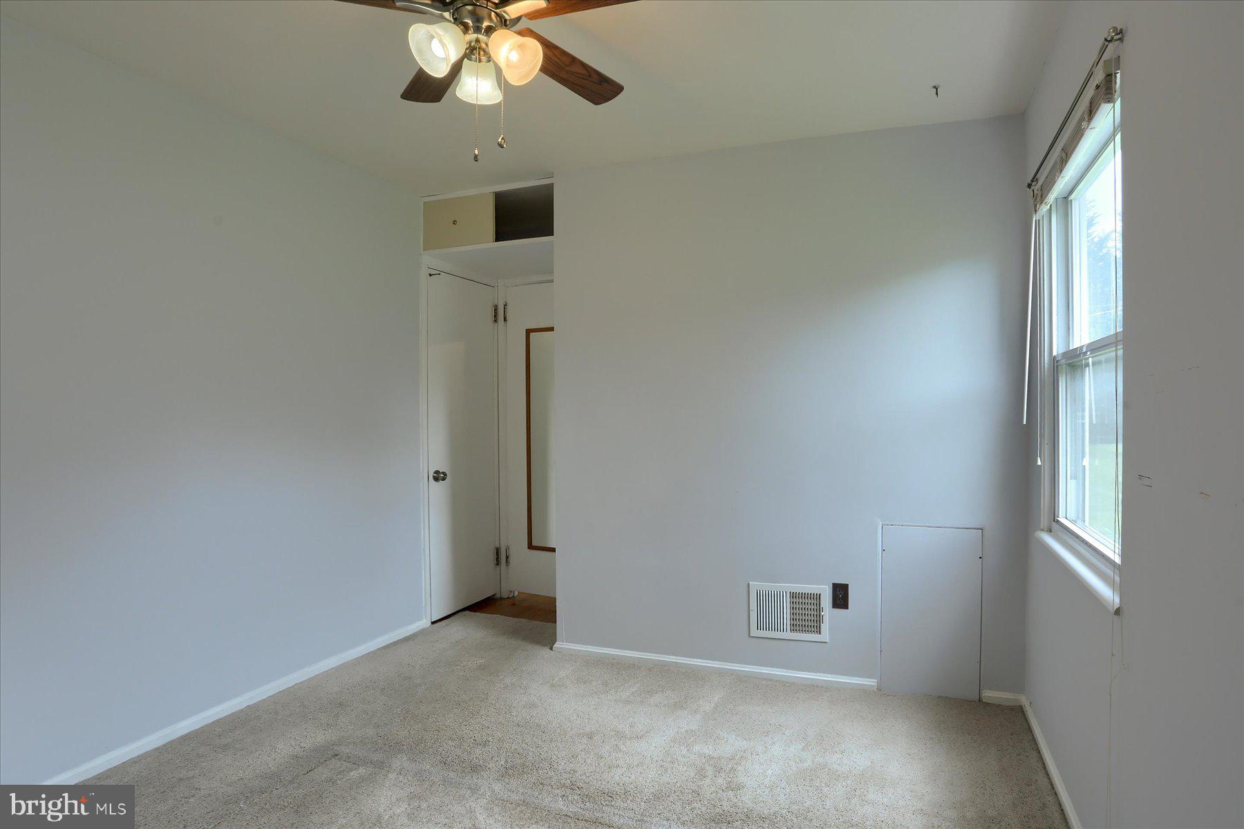 1307 Kingsley Road Camp Hill, PA 17011 - Photo 13 of 30