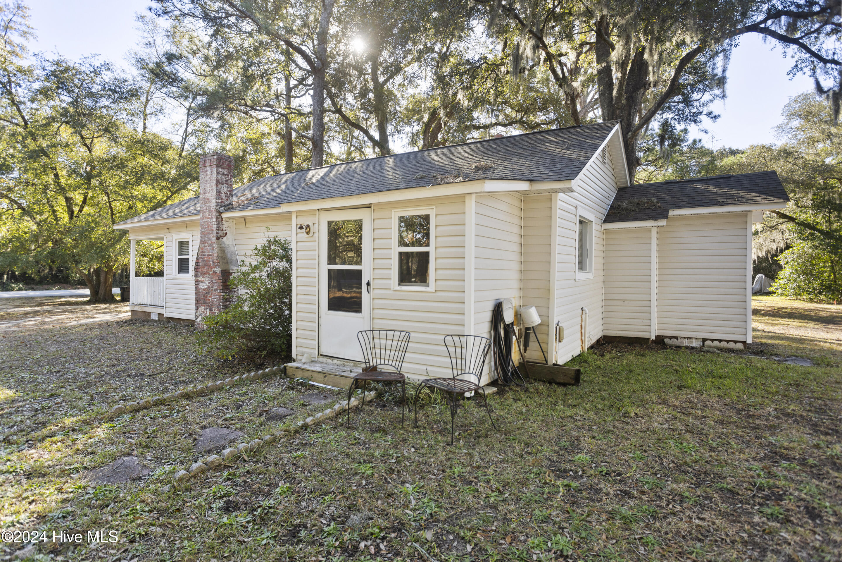 9715 River Road Wilmington, NC 28412 - Photo 3 of 37 mls-IMG_9161