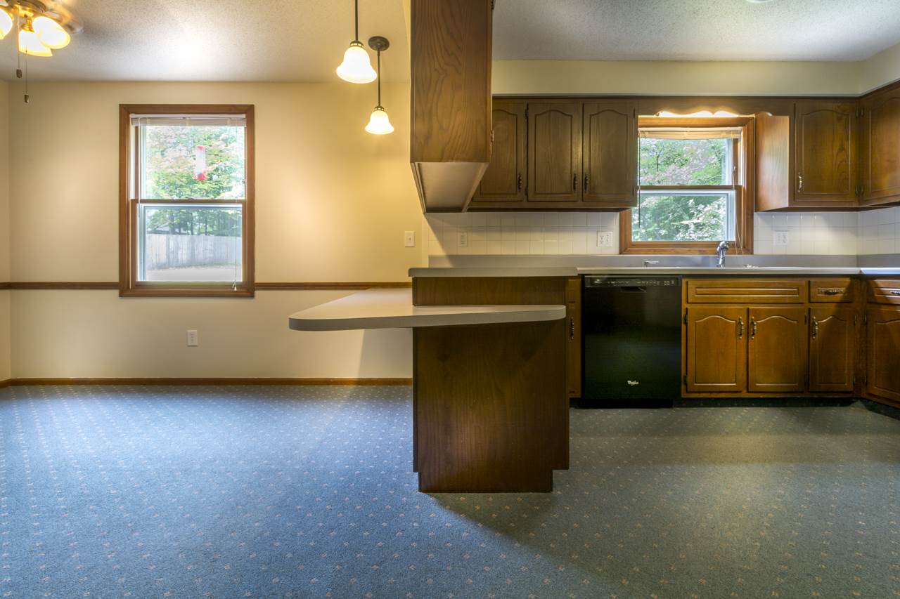 9816 Saratoga Road Fort Wayne, IN 46804 - Photo 20 of 34 Gallery Image 20