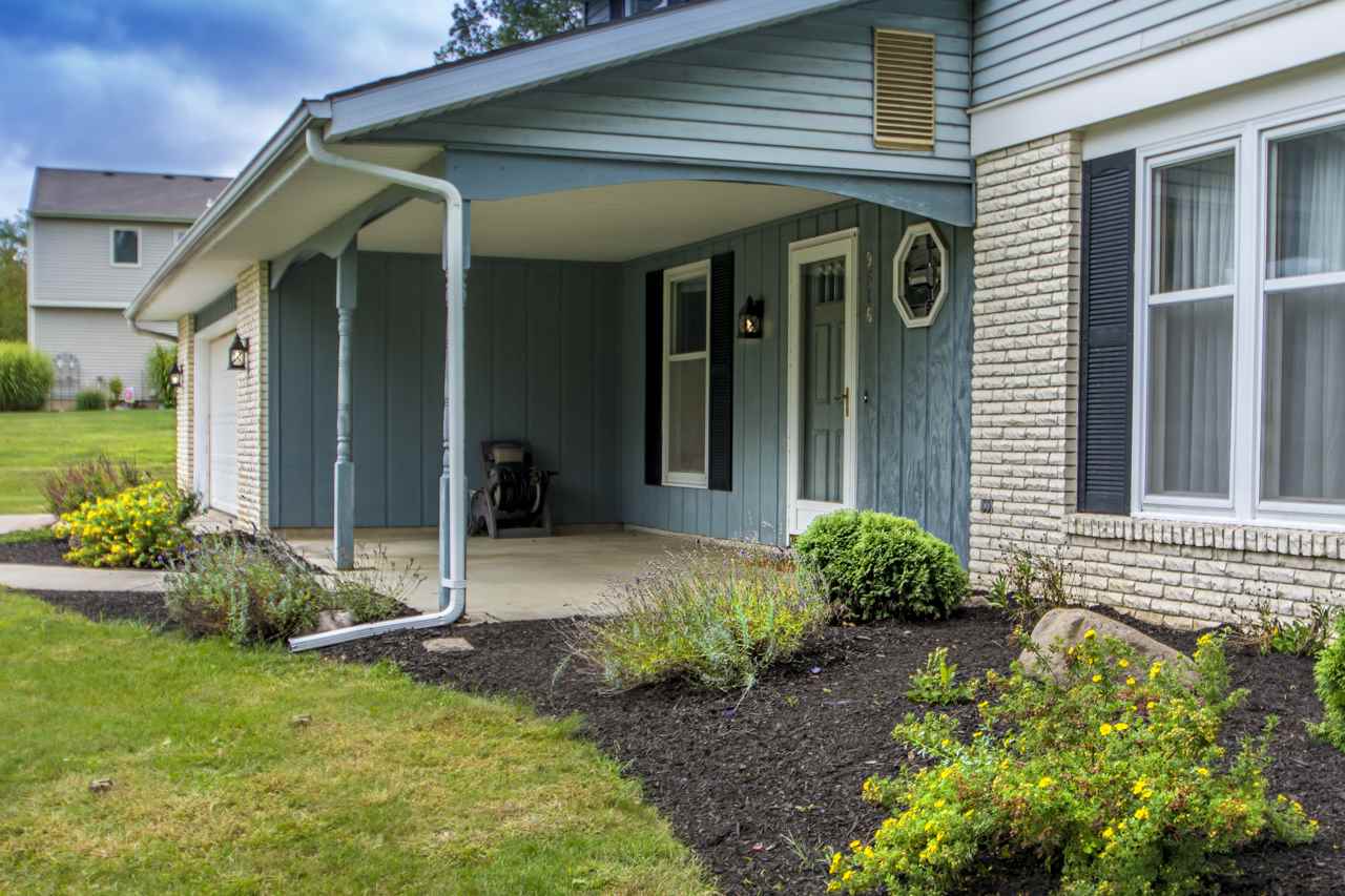 9816 Saratoga Road Fort Wayne, IN 46804 - Photo 4 of 34 Gallery Image 4