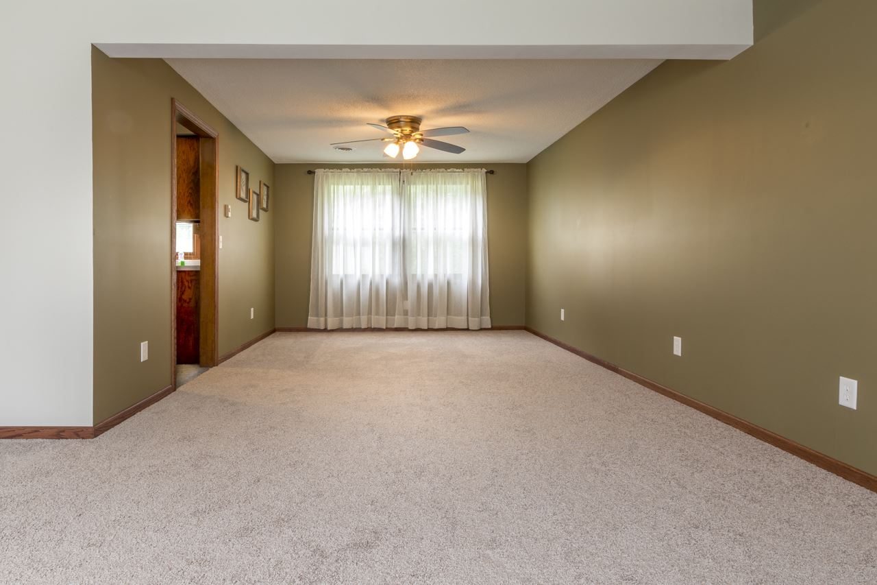 9816 Saratoga Road Fort Wayne, IN 46804 - Photo 10 of 34 Gallery Image 10