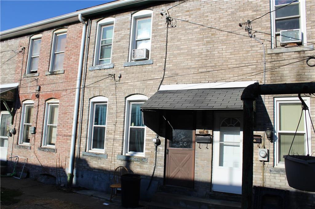 416 Shingiss Street, Unit B McKees Rocks, PA 15136 - Photo 1 of 4