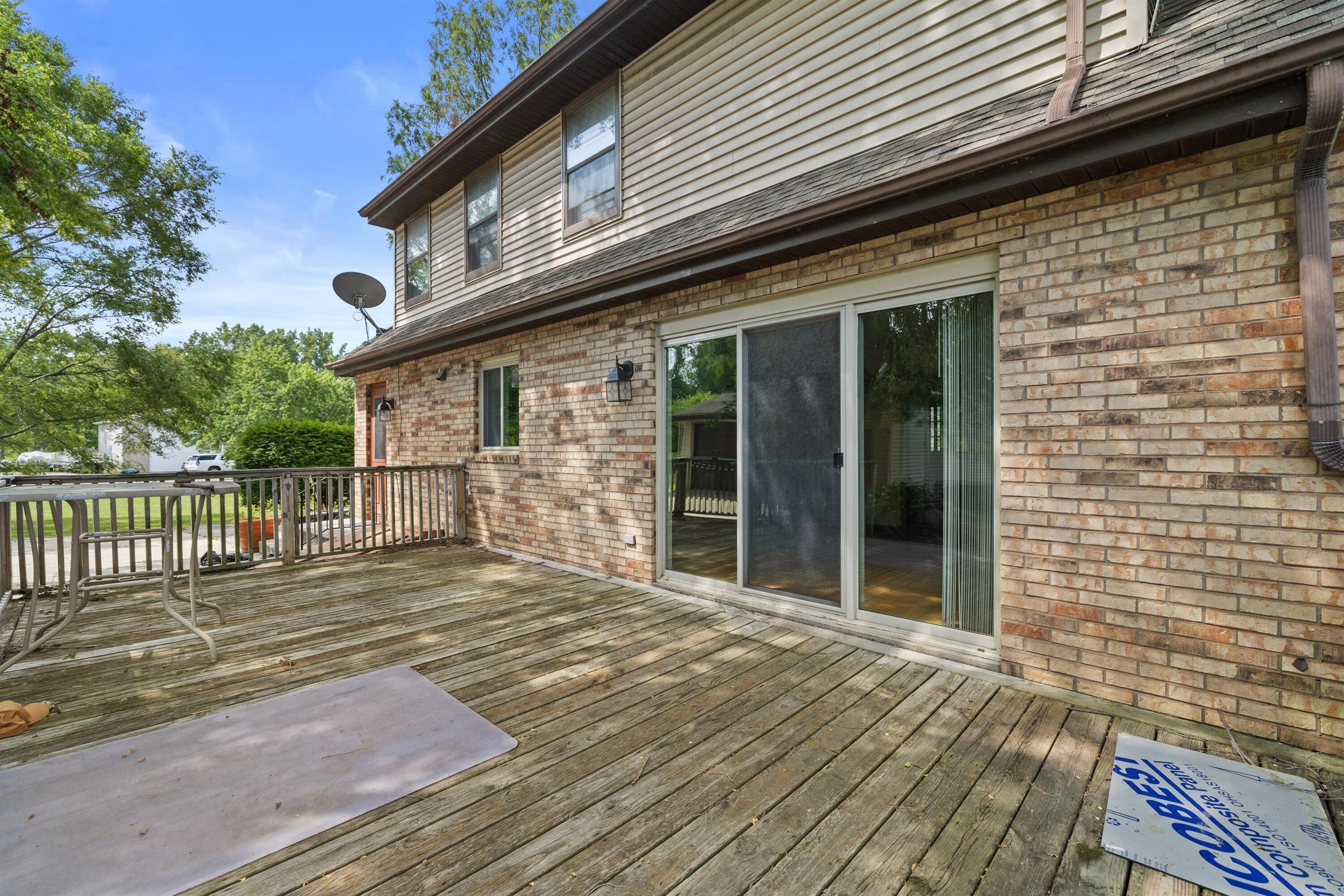 7849 Green Bay Road Pleasant Prairie, WI 53142 - Photo 33 of 42 Back exterior