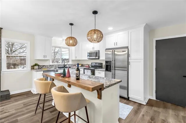 $335,000 | 11601 East 62nd Street, Raytown, MO 64133