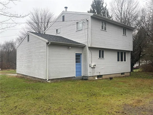 $269,000 | 395 Dermond Road, Hermitage, PA 16148
