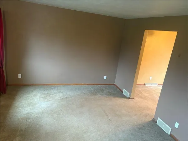 $269,000 | 395 Dermond Road, Hermitage, PA 16148