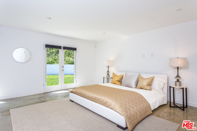963 Roscomare Road Los Angeles, CA 90077 - Photo 14 of 53 Gallery Image 14