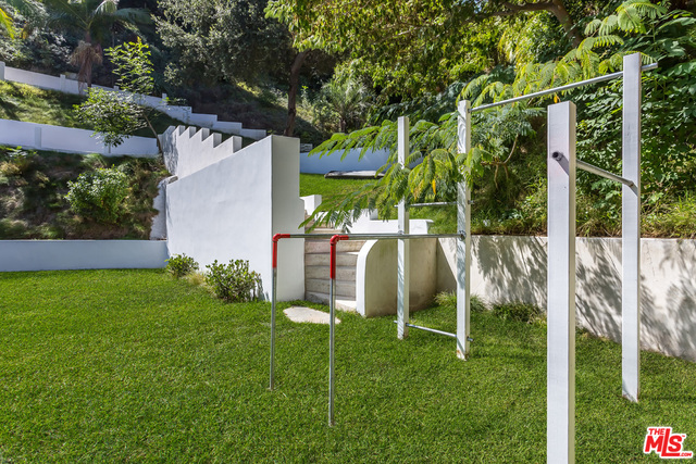 963 Roscomare Road Los Angeles, CA 90077 - Photo 29 of 53 Gallery Image 29