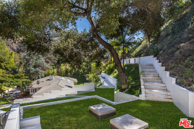 963 Roscomare Road Los Angeles, CA 90077 - Photo 33 of 53 Gallery Image 33