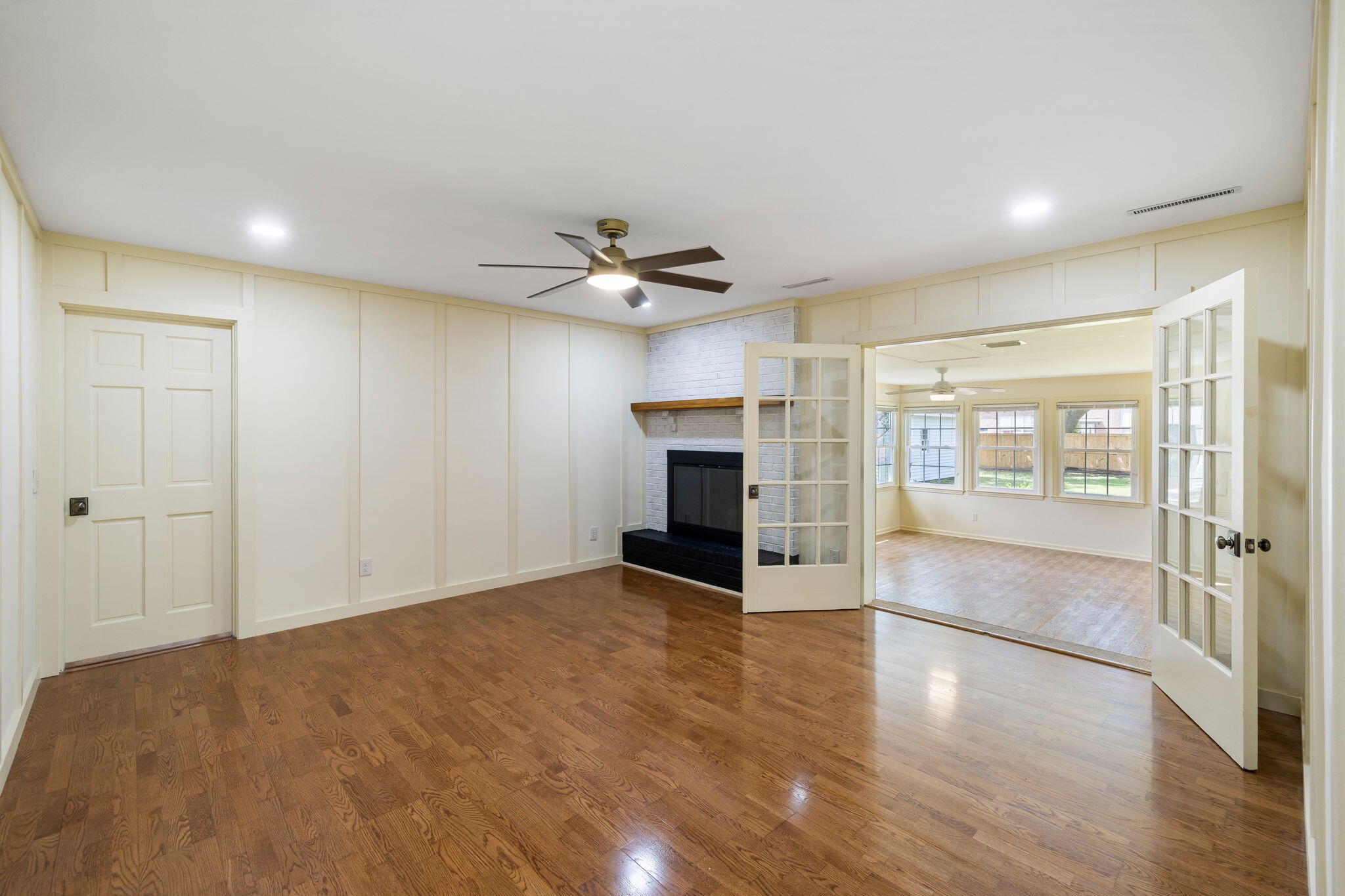 1335 Old Colony Road Mount Pleasant, SC 29464 - Photo 6 of 33