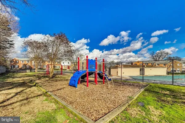 $215,000 | 1733 Addison Road South, District Heights, MD 20747