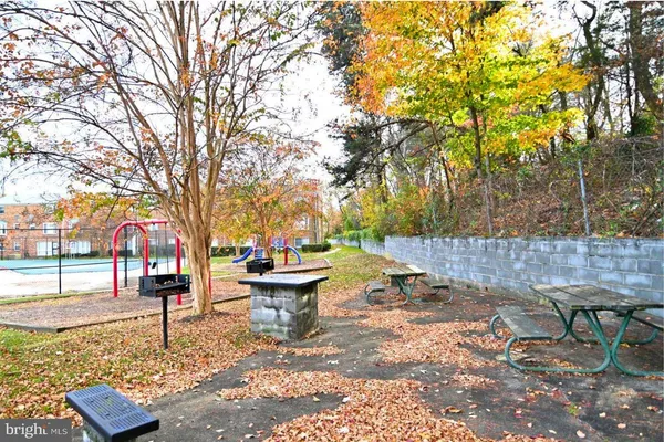 $215,000 | 1733 Addison Road South, District Heights, MD 20747