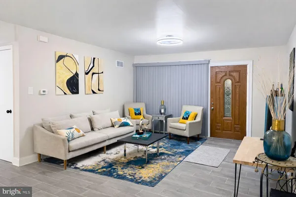 $215,000 | 1733 Addison Road South, District Heights, MD 20747