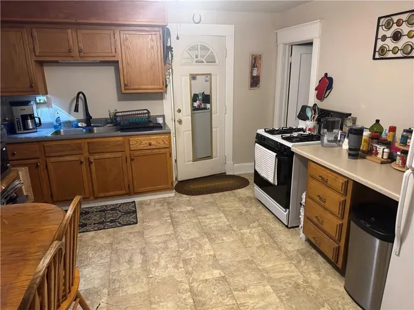 $105,000 | 11610 Hackett Street, Sugar Creek, MO 64054