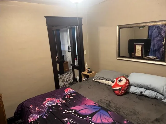 $112,500 | 11610 Hackett Street, Sugar Creek, MO 64054