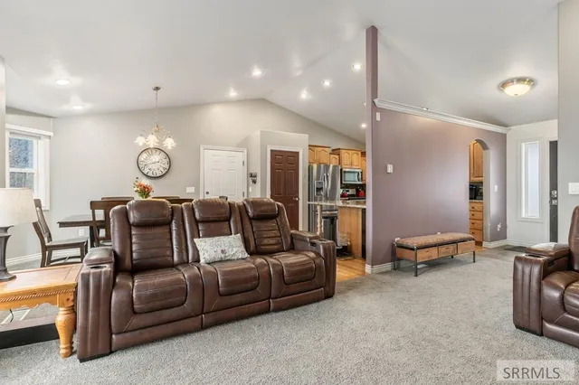 $619,500 | 22 North 725 West, Blackfoot, ID 83221