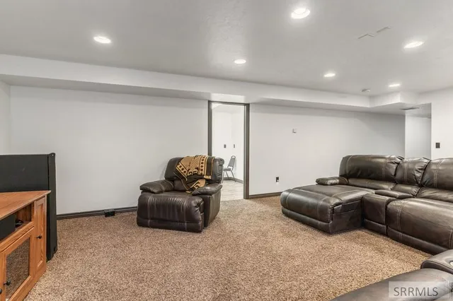 $619,500 | 22 North 725 West, Blackfoot, ID 83221