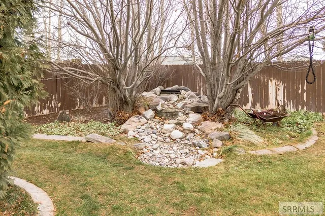 $605,000 | 22 North 725 West, Blackfoot, ID 83221