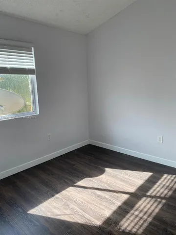 $2,450 | 6215 Southwest Kendale Lakes Circle, Unit 272, Miami, FL 33183