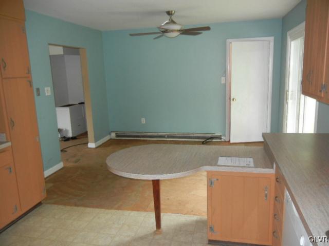 428 Cherry Lane Road East Stroudsburg, PA 18301 - Photo 5 of 10