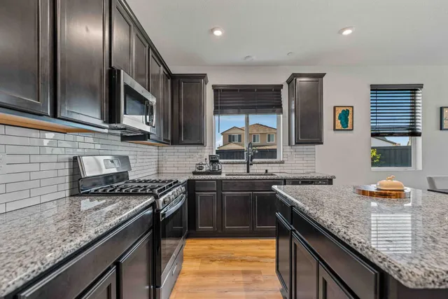 $735,000 | 976 Garzas Street, Lathrop, CA 95330