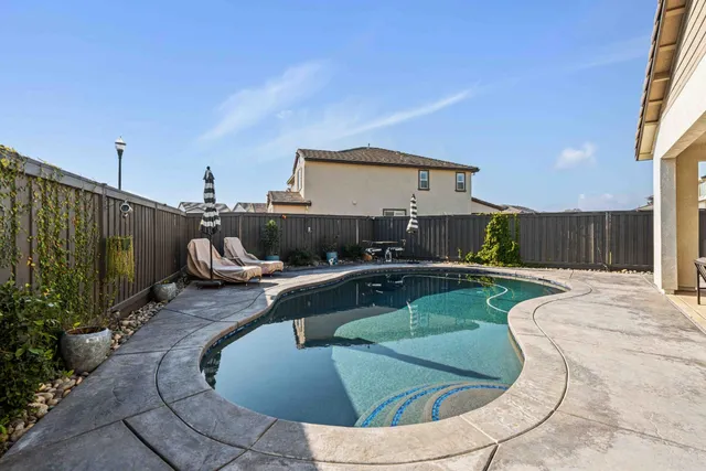 $735,000 | 976 Garzas Street, Lathrop, CA 95330