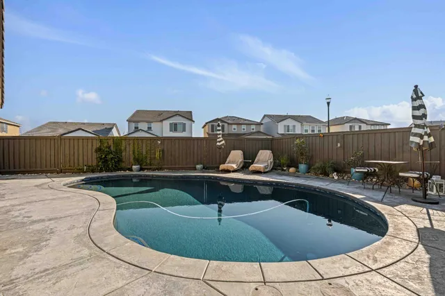 $735,000 | 976 Garzas Street, Lathrop, CA 95330