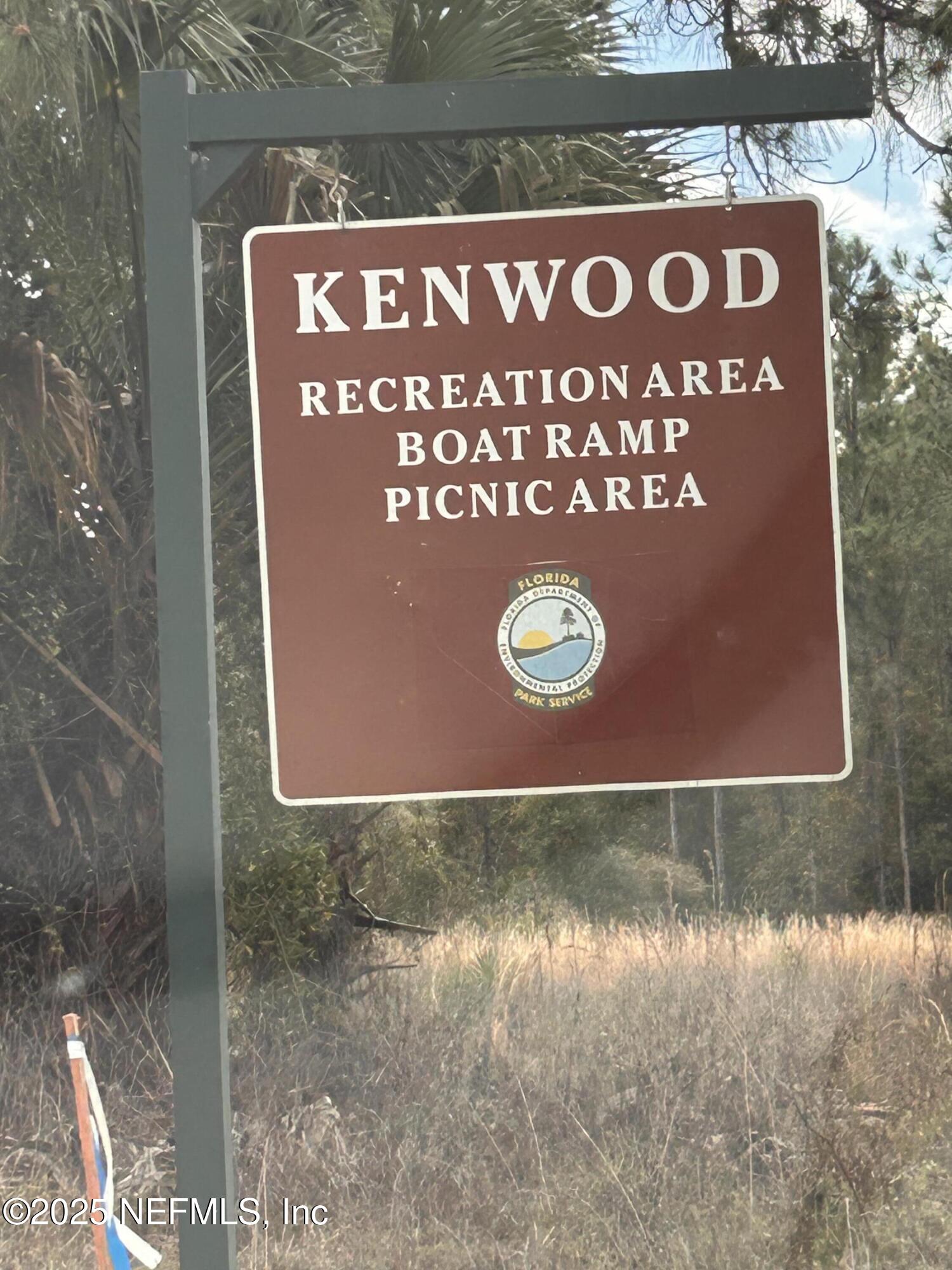 100 Kenwood Boat Ramp Road Interlachen, FL 32148 - Photo 10 of 19 a view of water heater