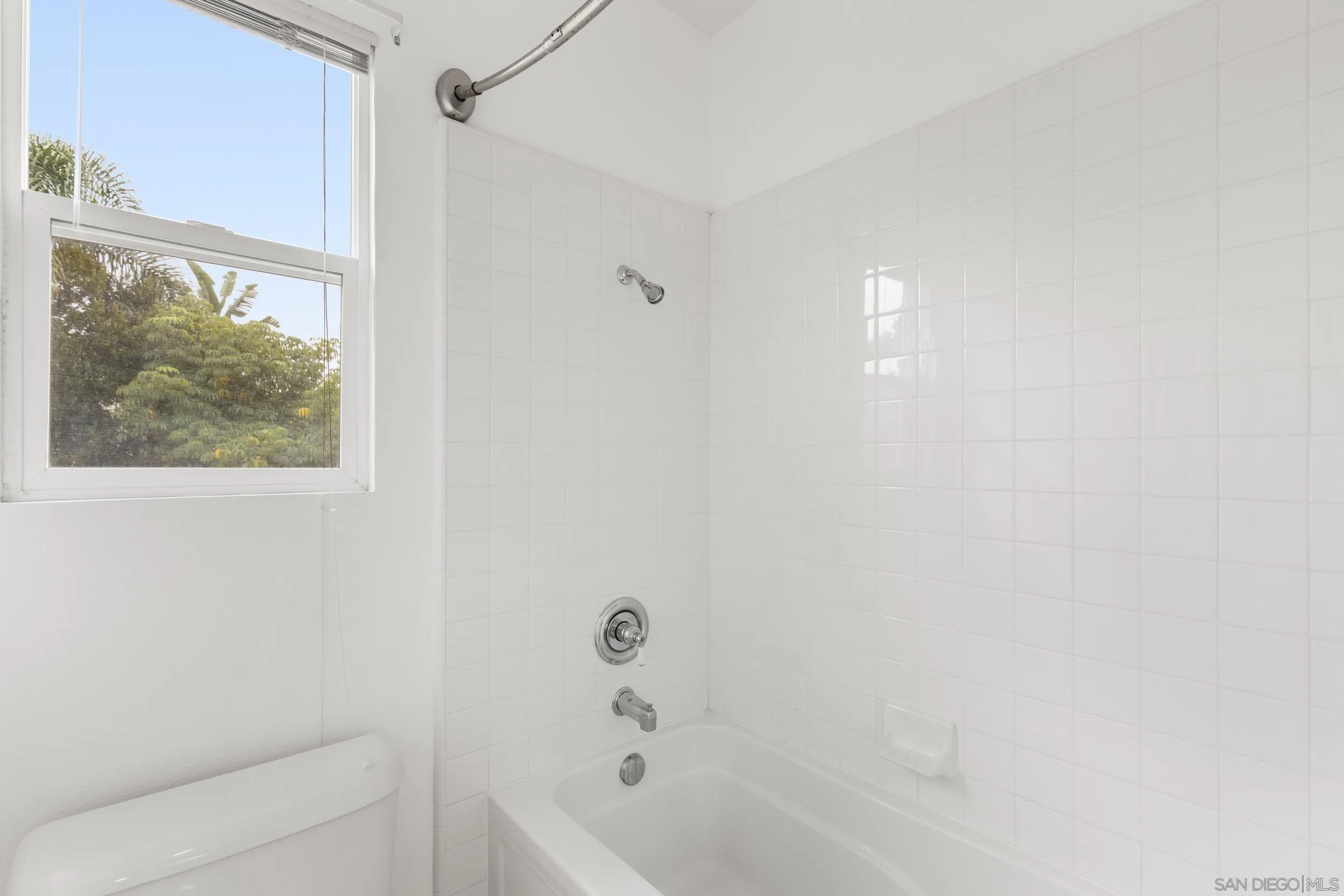 16357 Deer Ridge Road San Diego, CA 92127 - Photo 28 of 46