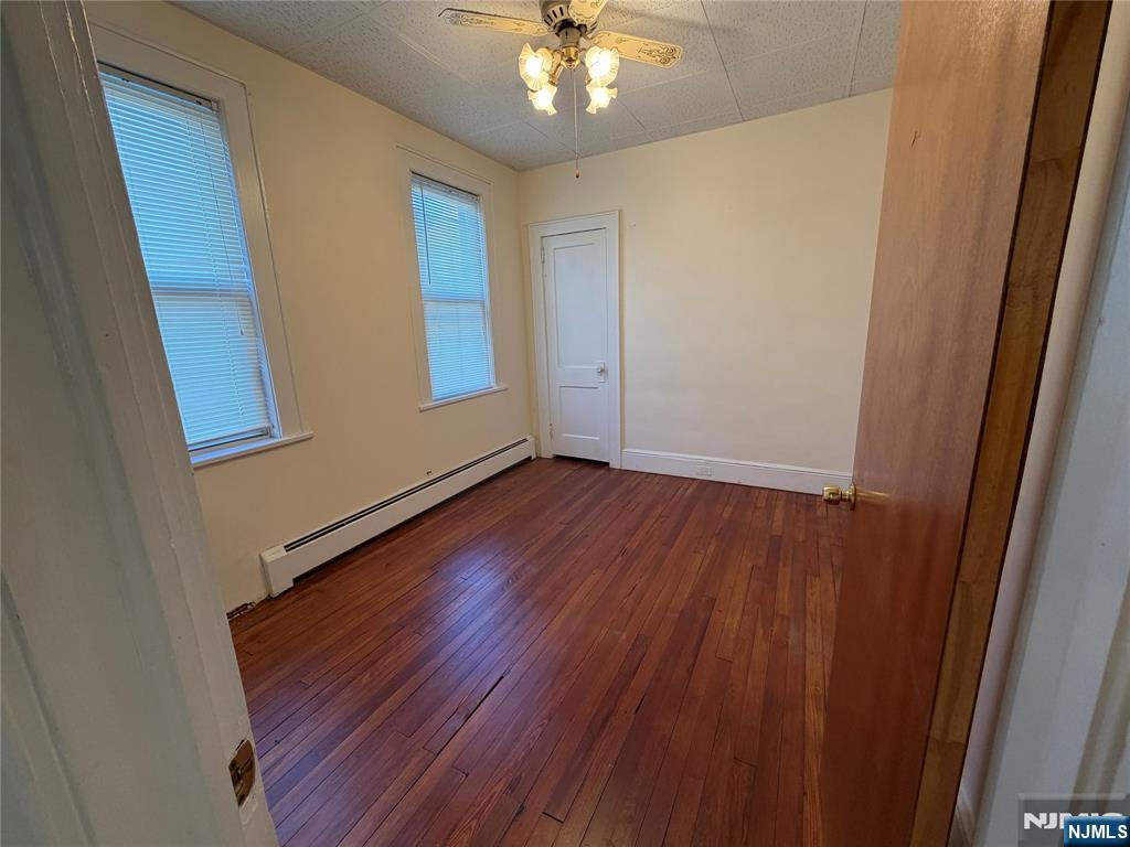 34 Feronia Way Rutherford, NJ 07070 - Photo 16 of 36
