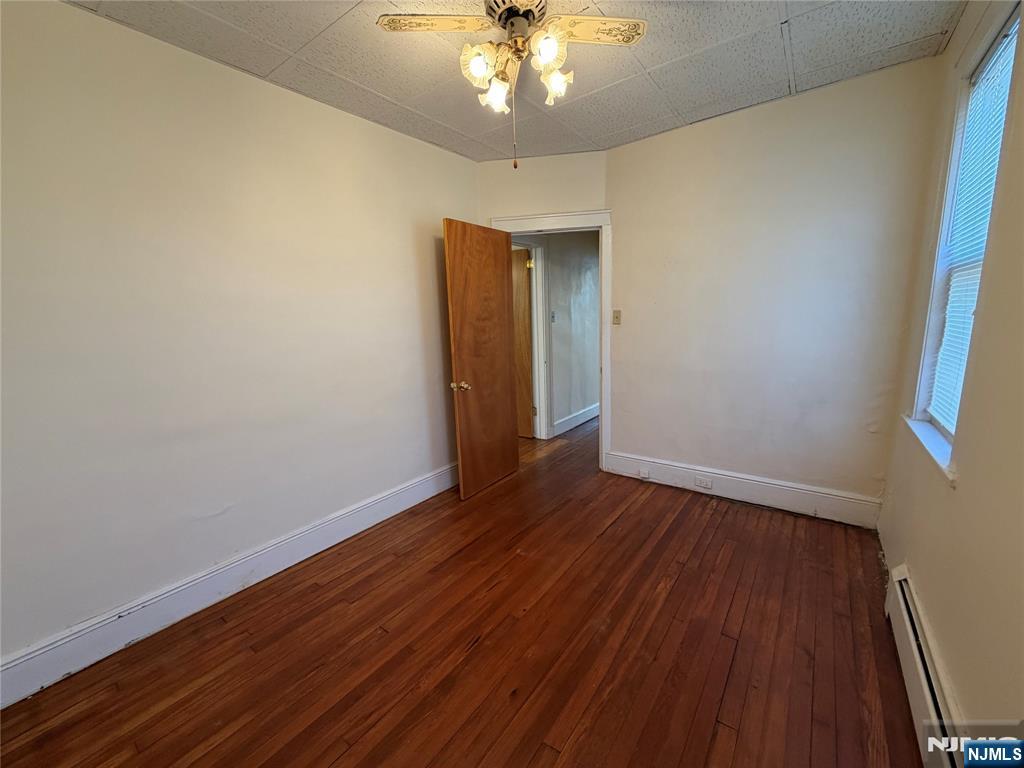 34 Feronia Way Rutherford, NJ 07070 - Photo 17 of 36