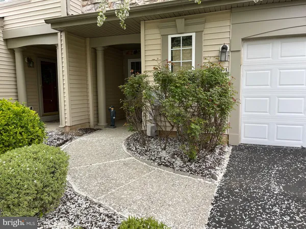 $3,150 | 404 Summerhill Court, Warminster, PA 18974