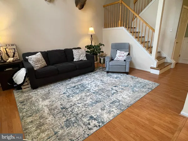 $3,150 | 404 Summerhill Court, Warminster, PA 18974