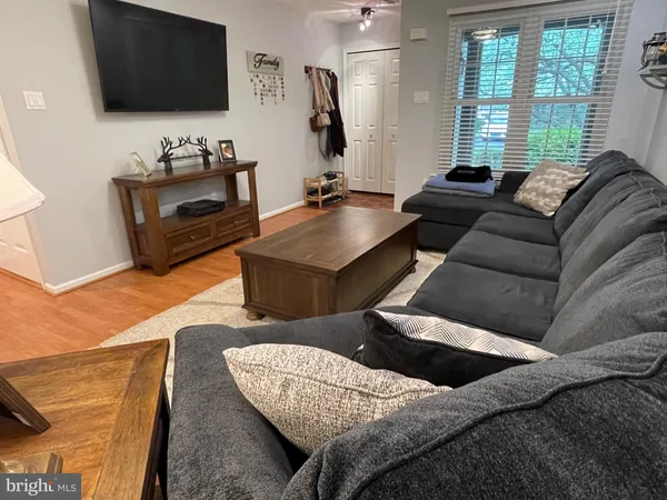 $3,150 | 404 Summerhill Court, Warminster, PA 18974