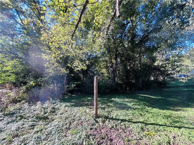 $17,900 | 2715 Cook Road, St. Joseph, MO 64505