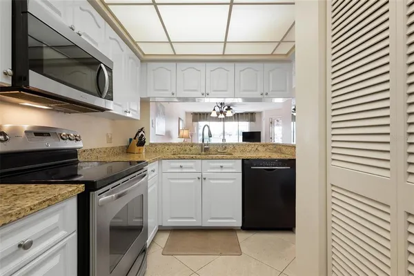 $239,500 | 918 Wexford Boulevard, Unit 918, Venice, FL 34293