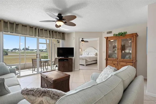 $239,500 | 918 Wexford Boulevard, Unit 918, Venice, FL 34293