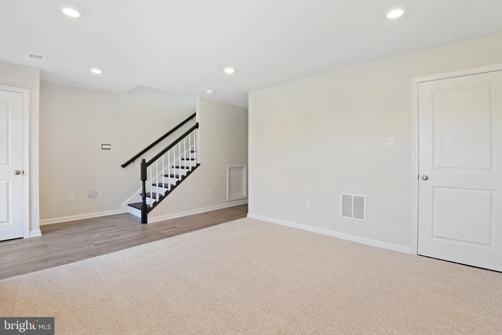 572 Union Street Frederick, MD 21701 - Photo 5 of 25
