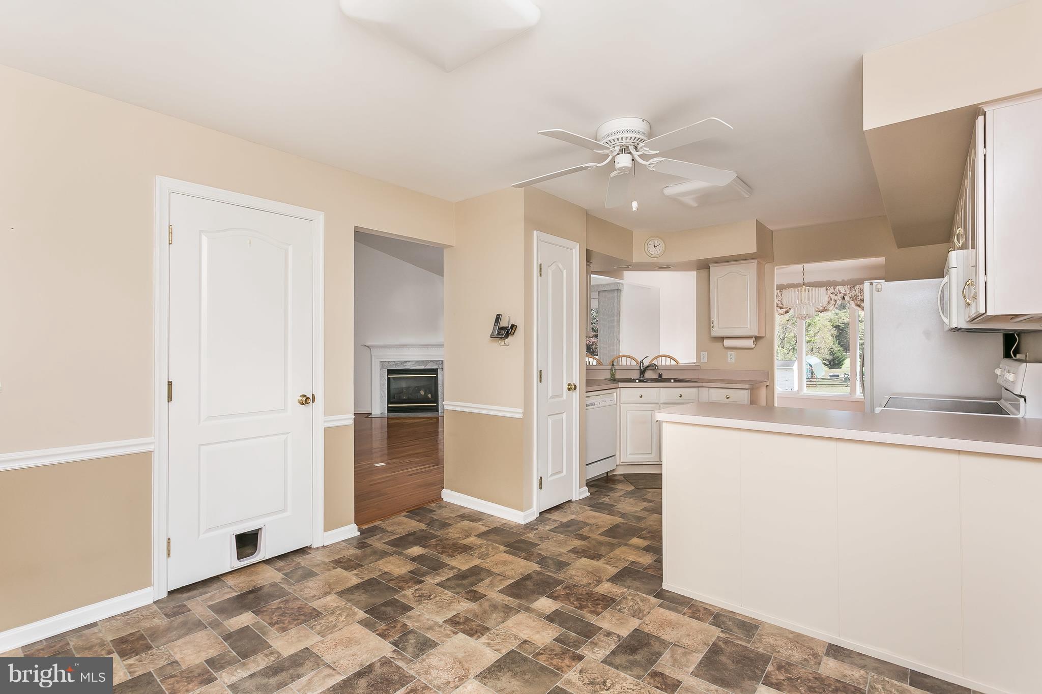 11913 Manor Road Glen Arm, MD 21057 - Photo 11 of 47 Kitchen
