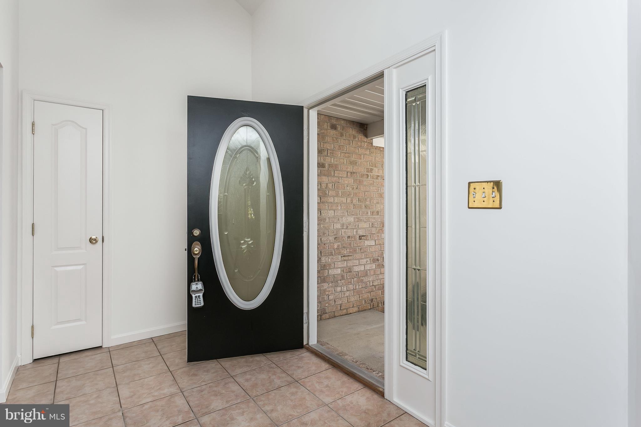 11913 Manor Road Glen Arm, MD 21057 - Photo 5 of 47 Tile Foyer
