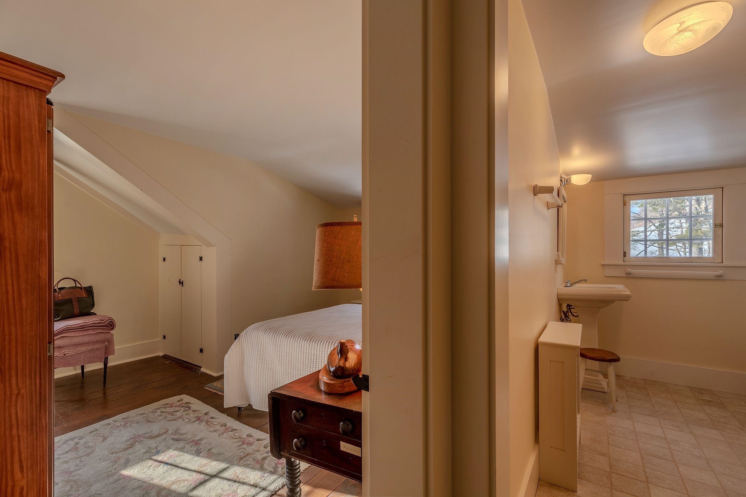 74 Barber Hill Road Pomfret, VT 05091 - Photo 36 of 55