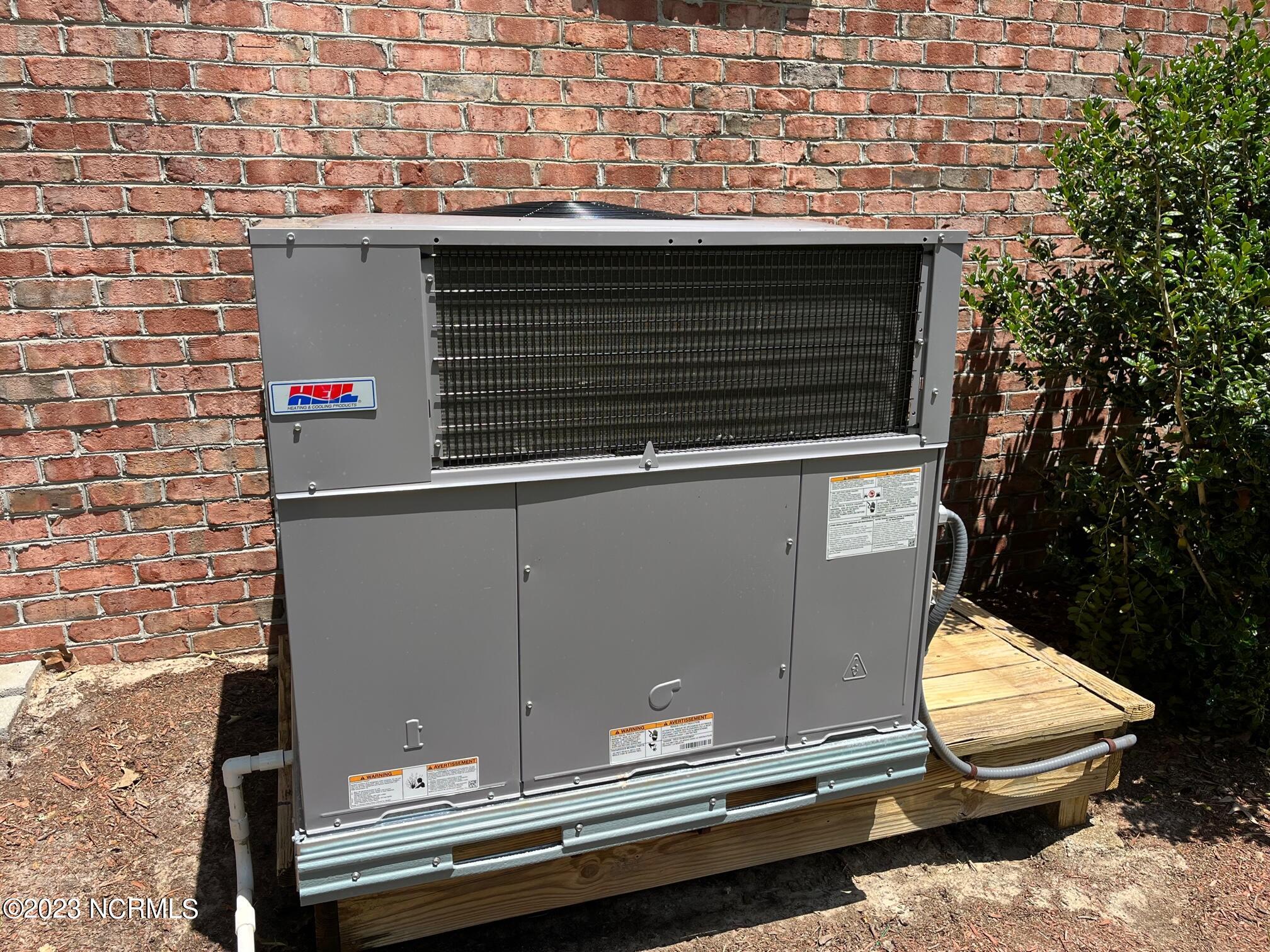 926 Buckingham Road New Bern, NC 28562 - Photo 23 of 23 New HEIL gas pack